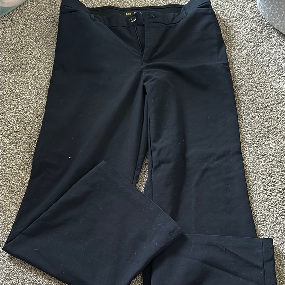 Lee Black Dress Pants with Flat Front Design